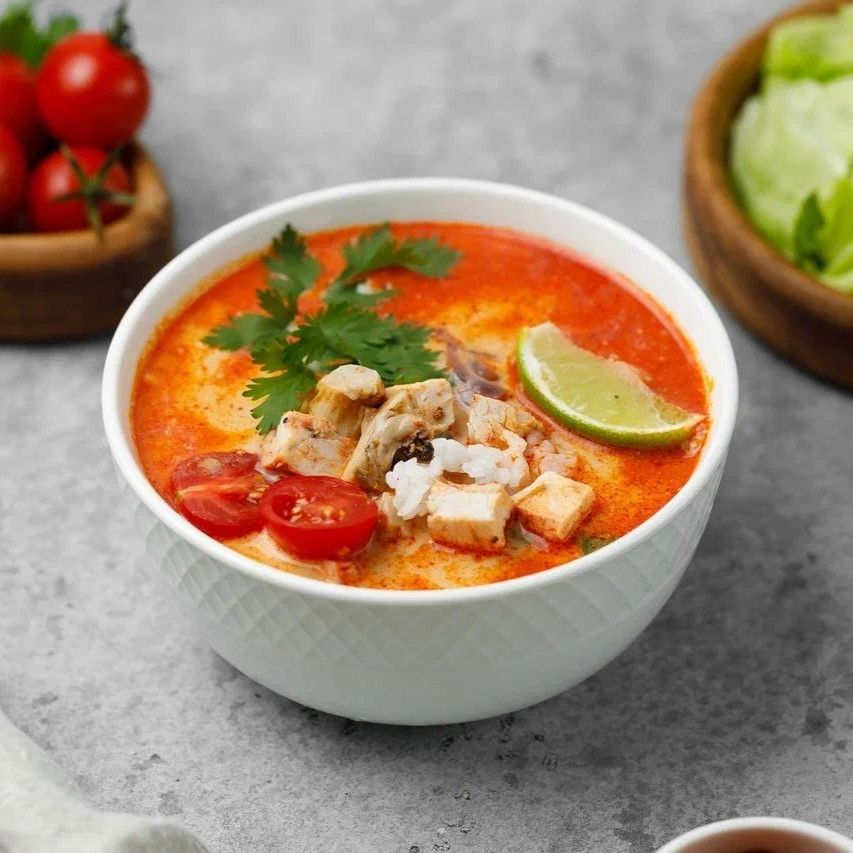 Том ям с курицей