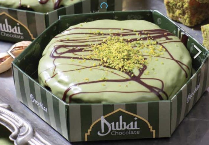 Brookie with dubai chocolate 